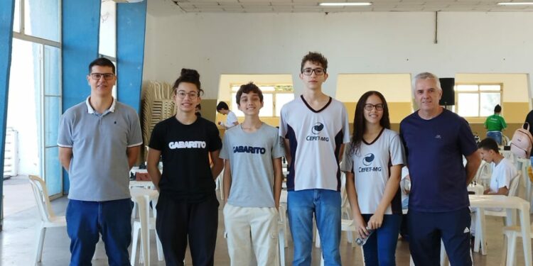 É ouro, prata e bronze na Microrregional do JEMG (Xadrez)