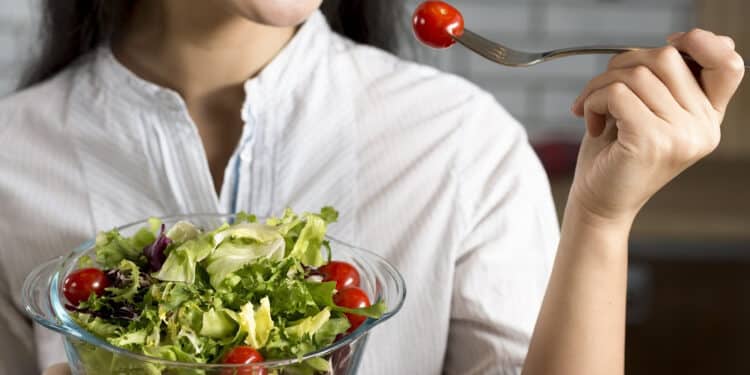 Alimentação saudável não precisa ser cara, garantem nutricionistas da Unimed Araxá