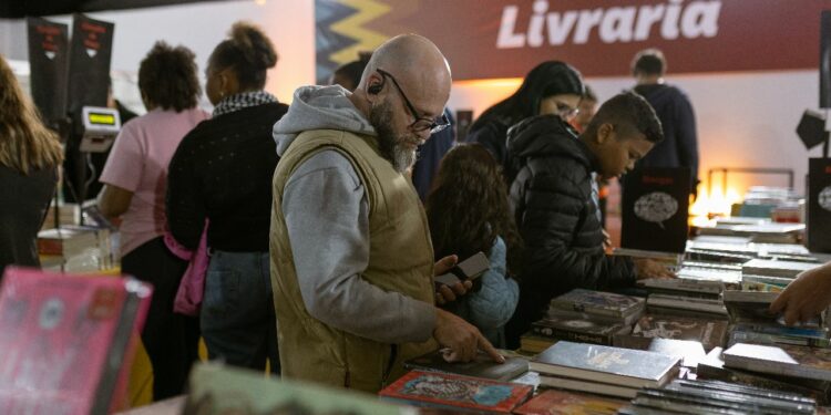 12ª edição do Fliaraxá acontece de 19 a 23 de junho