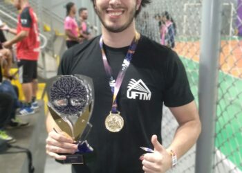 Araxaense Gabriel é campeão no torneio de xadrez da CIA em Uberaba