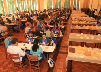 ExpoQueijo Brasil: jurados nacionais e internacionais se preparam para o maior concurso das Américas