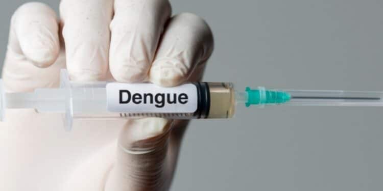 Prefeitura de Araxá inicia vacinação contra Dengue para crianças e adolescentes de 10 a 14 anos