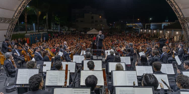 FILARMÔNICA DE MINAS GERAIS EM ARAXÁ
