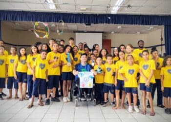 Atendidos pela LBV homenageiam atletas que vão para as Olimpíadas e Paralimpíadas de Paris