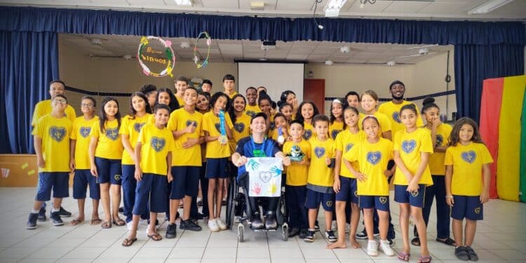 Atendidos pela LBV homenageiam atletas que vão para as Olimpíadas e Paralimpíadas de Paris