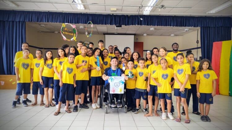 Atendidos pela LBV homenageiam atletas que vão para as Olimpíadas e Paralimpíadas de Paris