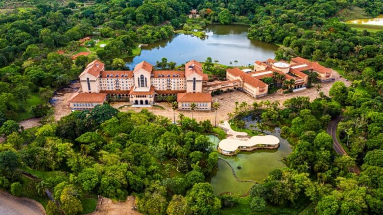 Grande Hotel Termas de Araxá: patrimônio turístico, histórico e cultural preservado celebra 80 anos de história