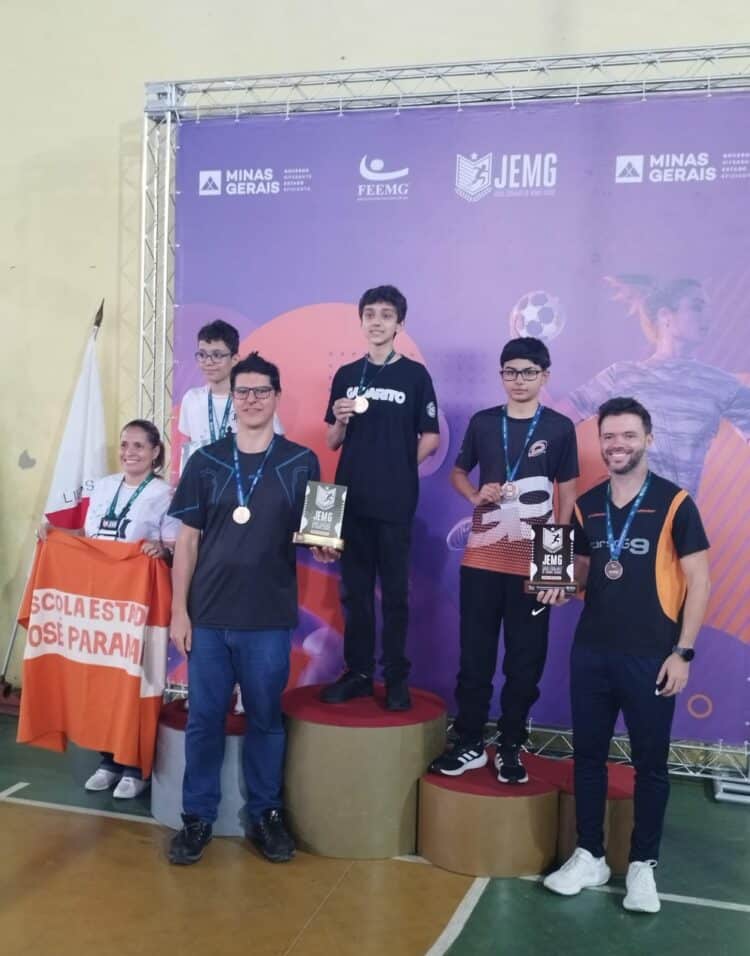 EXTRA EXTRA EXTRA Enxadrista araxaense faz historia…