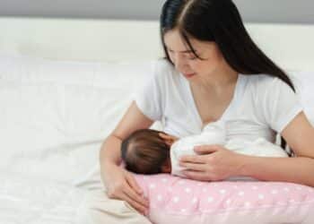 Agosto Dourado: confira cinco dicas de amamentação