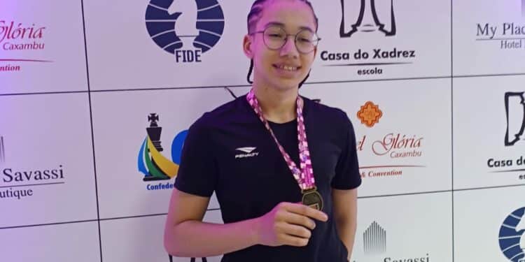 O enxadrista araxaense Theo Borges Ribeiro conquista o 3º lugar no Brasileiro Escolar 2024