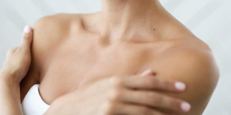 Técnicas de reconstrução mamária pós-mastectomia: entenda as diferenças e recomendações