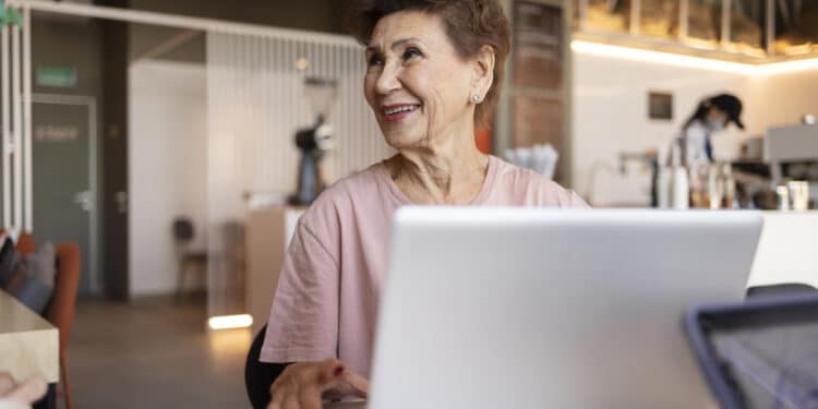 Dia do Idoso: empreendedores 60+ movimentam a economia
