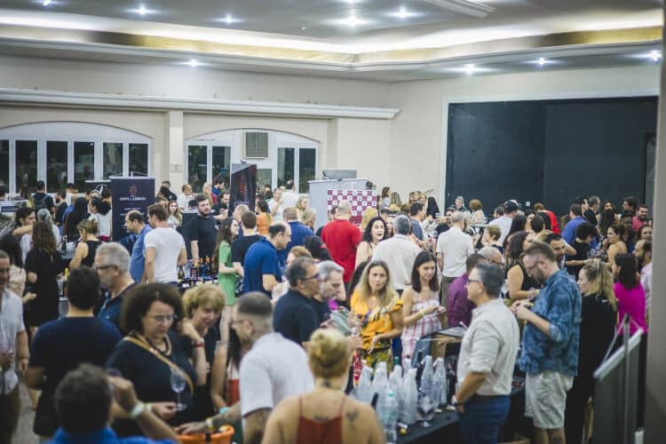 Brasil na Taça reúne expositores de vinhos finos em Campinas