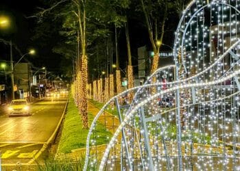 Araxá terá Natal Iluminado 2024 com decoração especial que promete encantar e impulsionar o comércio