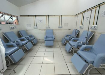 Prefeitura de Araxá adquire novas poltronas de medicação para UPA e AMEs