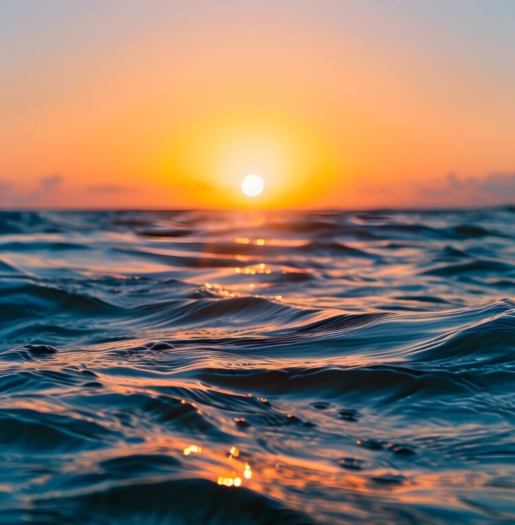 O MAR QUE TRAGO EM MEUS OLHOS