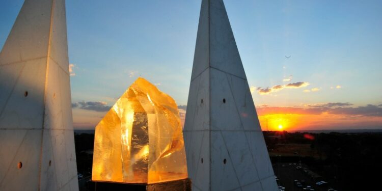Templo da Boa Vontade: 35 anos promovendo a Paz entre os povos Monumento mais visitado da capital brasileira se prepara para receber, no mês de outubro, milhares de peregrinos