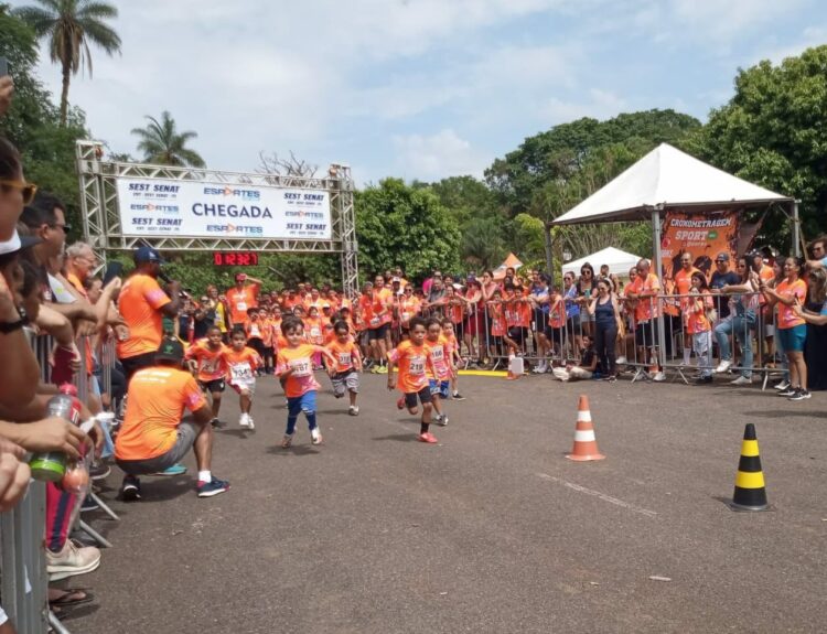Equipe da Secretaria Municipal de Esportes se destaca em corrida no fim de semana