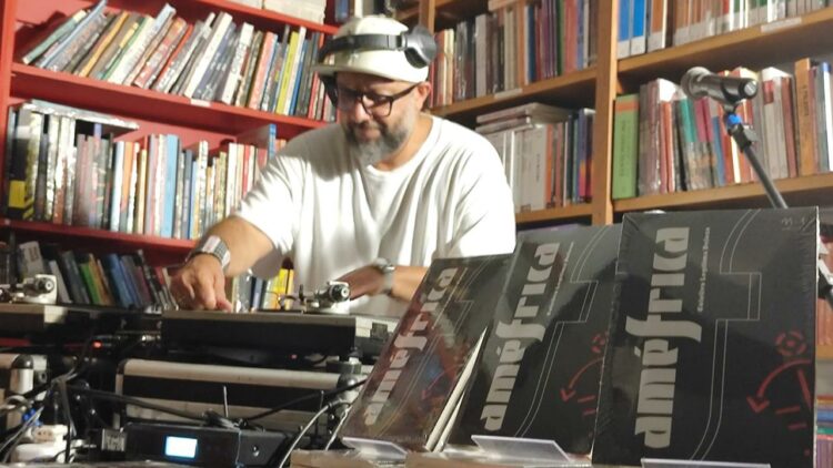 Na Flip, Coletivo Legítima Defesa celebra resistência afroindígena com livro “Améfrica”