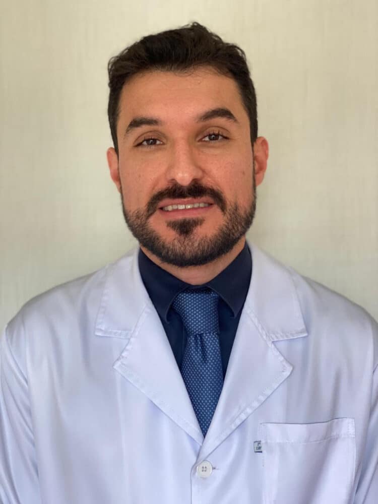 Escoliose em adolescentes: como ajudar seu filho antes e depois do diagnóstico