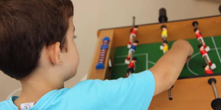 Semana da Criança da Clínica Multidisciplinar da Unimed Araxá promove interação e resgata brincadeiras fora das telas