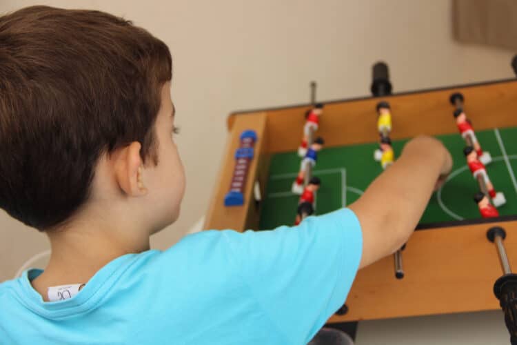 Semana da Criança da Clínica Multidisciplinar da Unimed Araxá promove interação e resgata brincadeiras fora das telas