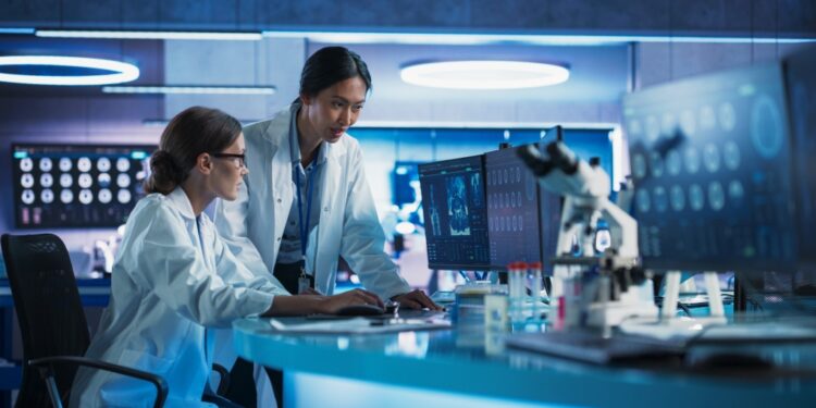 Parceria entre Hapvida NotreDame Intermédica e universidade em Israel investiga a causa do Alzheimer