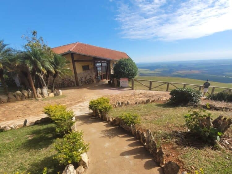 Férias em Araxá com história, natureza e gastronomia; confira locais e dicas para aproveitar a cidade