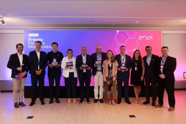 Enel Brasil premia parceiros que se destacam em sustentabilidade