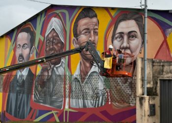 Araxá dá início à transformação de ginásios em galeria de arte a céu aberto