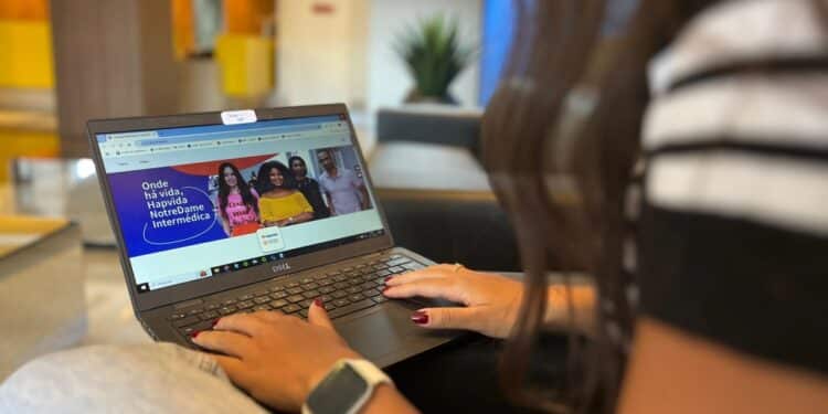 Atração de talentos: Hapvida alia tecnologia e humanização em todas as regiões brasileiras