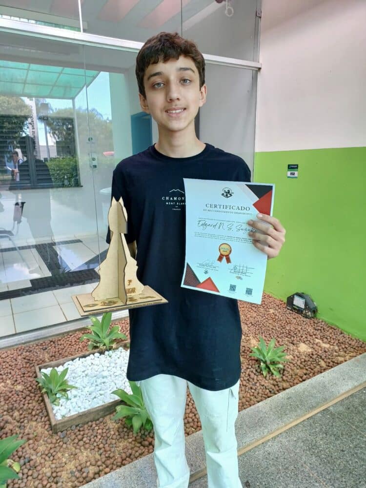 Araxaense Edgard é terceiro lugar no Torneio de Xadrez em Patrocínio