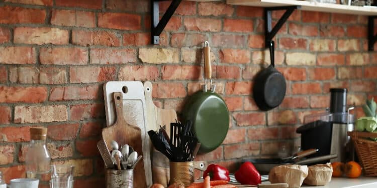 Você sabe quais são os utensílios indispensáveis para ter uma cozinha completa?