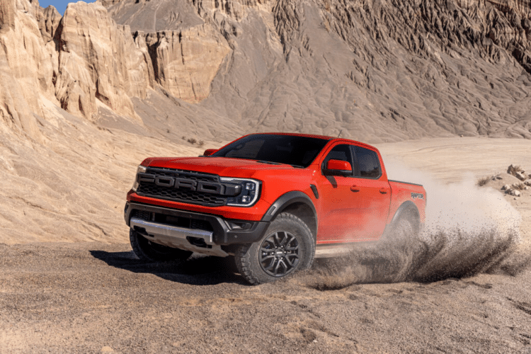 Ford Raptor: “monstro das trilhas” completa 15 anos
