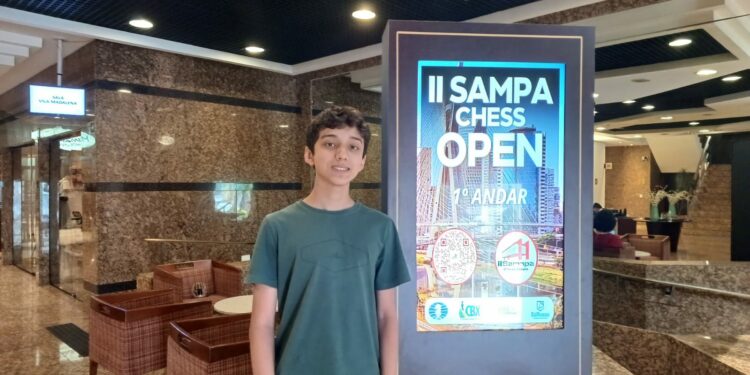 Enxadrista araxaense Edgard obtém 55% de aproveitamento no II Sampa Chess Open