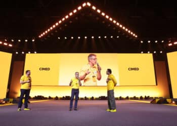 Cimed recebe Romeu Zema, que reafirma parceria com a farmacêutica para impulsionar economia de Minas Gerais