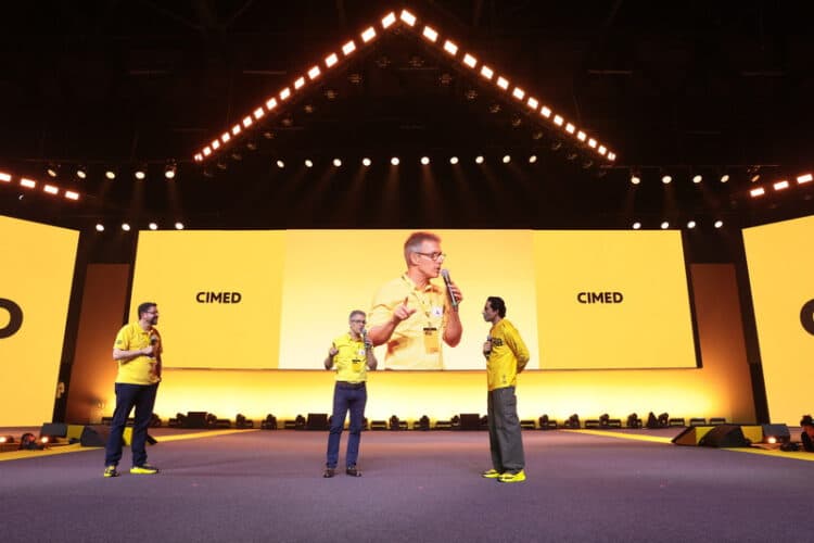 Cimed recebe Romeu Zema, que reafirma parceria com a farmacêutica para impulsionar economia de Minas Gerais