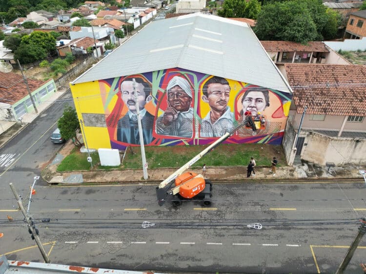 Memomural: ginásios ganham tributo artístico a personalidades de Araxá