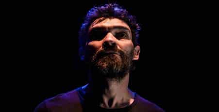 Grupontapé recebe espetáculo e oficina de dança na semana do Dia Internacional do Teatro