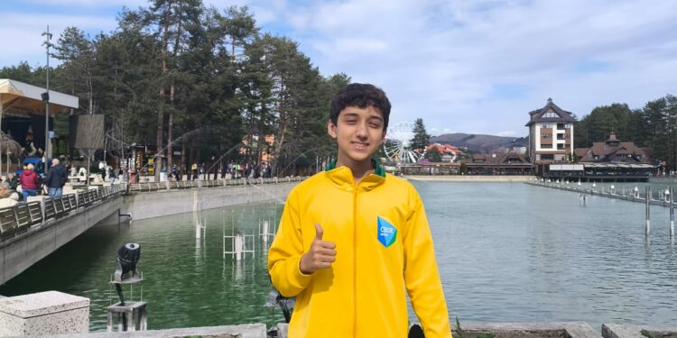 Araxaense Edgard presente no Mundial de Xadrez Escolar na Sérvia