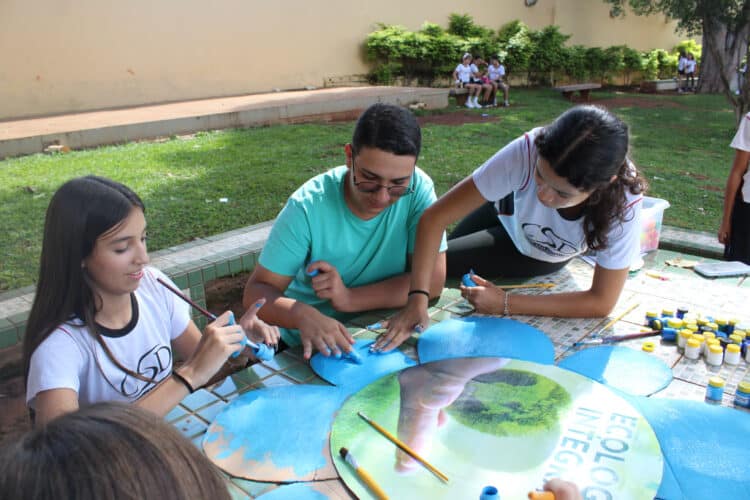 Colégio São Domingos promove ação pelo Dia da Terra e convida comunidade para reflexão sobre a Educação Integral
