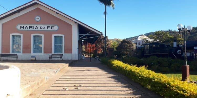 Hoje tem SARAU em Maria da Fé