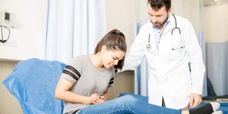 Maio Roxo alerta para as doenças inflamatórias intestinais e a importância da alimentação saudável