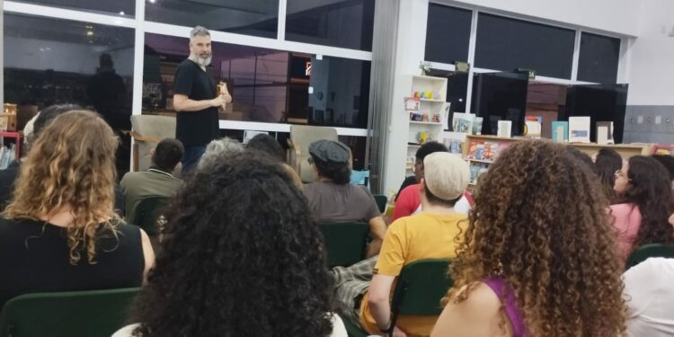 Scholastique Mukasonga cita Araxá entre as cidades do mundo   que dão destaque para seus livros em junho