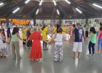 Uberlândia celebra 10ª edição do Dia Mundial das Danças Circulares com roda gratuita no Parque do Sabiá
