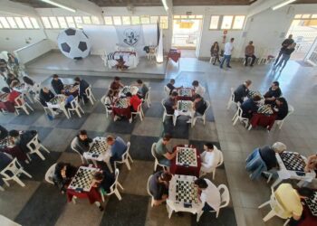 Enxadrista araxaense Edgard é 3˚ no IV Torneio do Rei