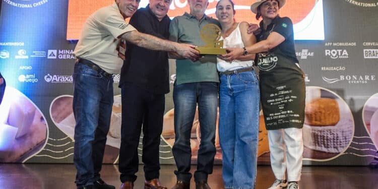Queijo mineiro conquista Prêmio Super Ouro e garante ao Brasil vitória inédita na ExpoQueijo