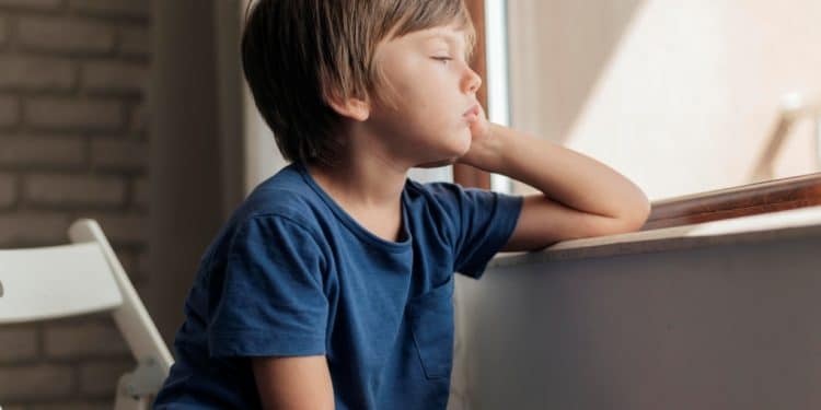 Ansiedade infantil nas férias: quando o tempo livre pesa mais do que alivia