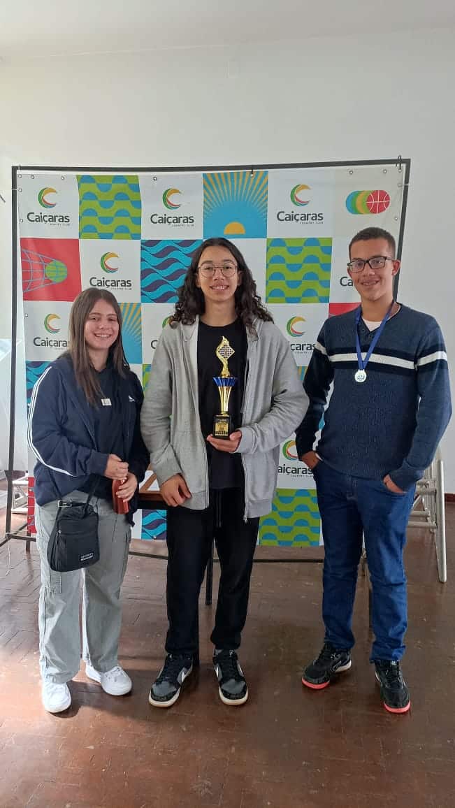 Theo é campeão da 2ª etapa do Circuito Patense de Xadrez