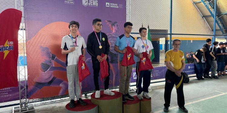 Araxaense Edgard é Vice Campeão Estadual (JEMG) de Xadrez 2025